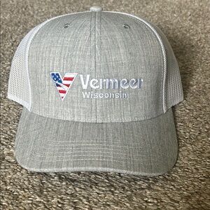 Vermeer Wisconsin USA Gray Mesh Cap